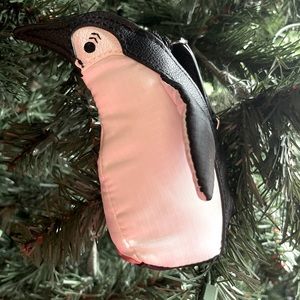 Vera Bradley Playful Penguin Collapsible Reusable tote bag